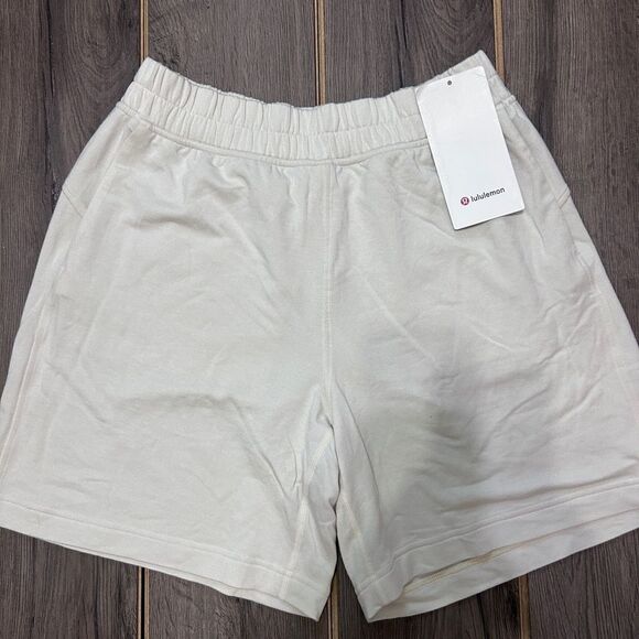 New BeCalm Mid Rise Bermuda Short - Picture 1 of 3